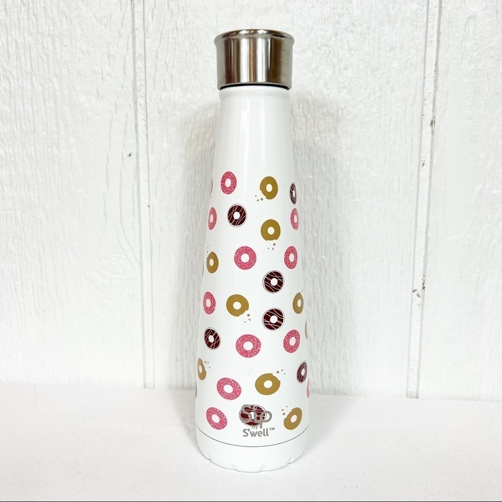 Sip by Swell Donut 15 ounce water bottle